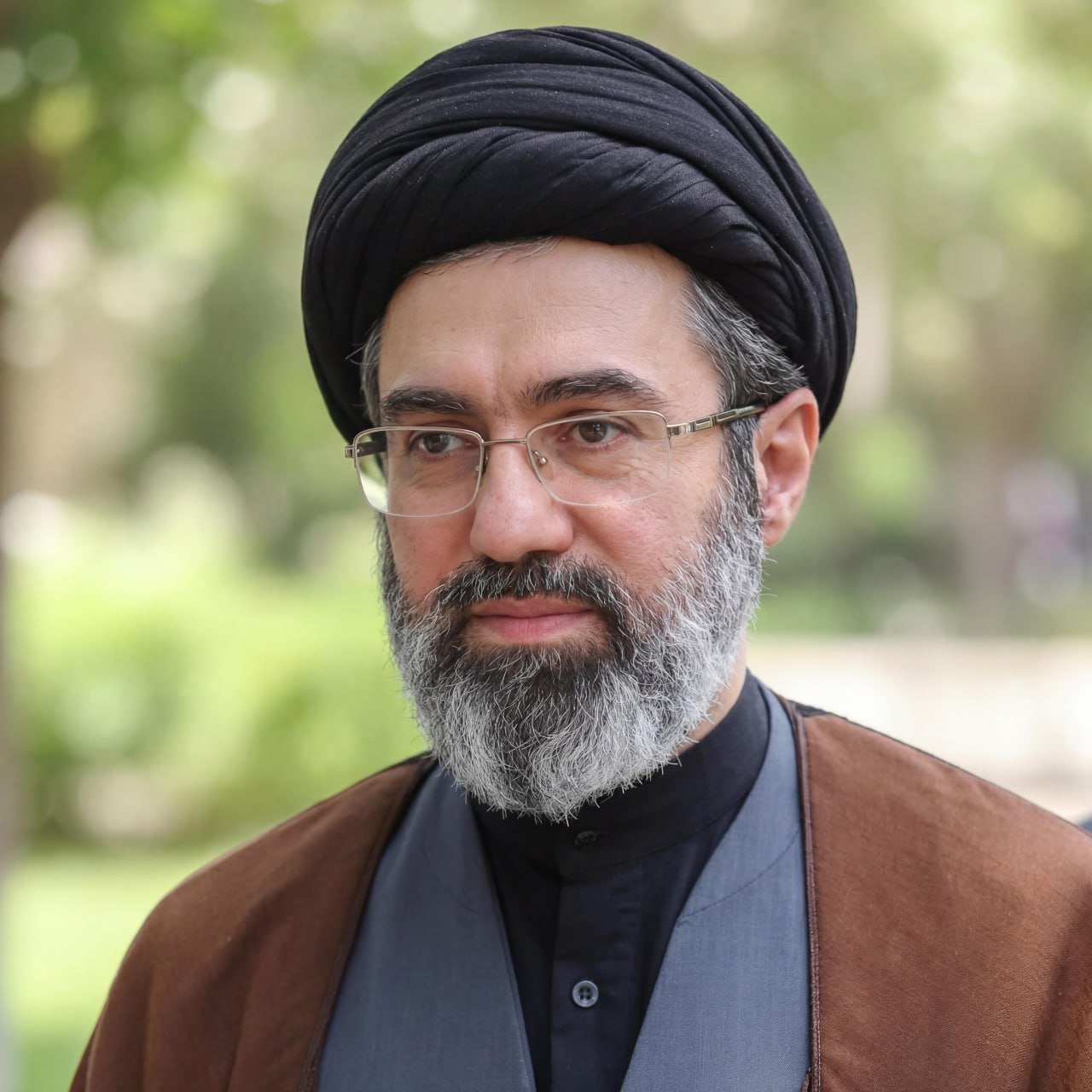 رهبر انقلاب: ایران اسلامی بساط سوءاستفاده‌های دشمن از تنگه هرمز را برخواهد چید