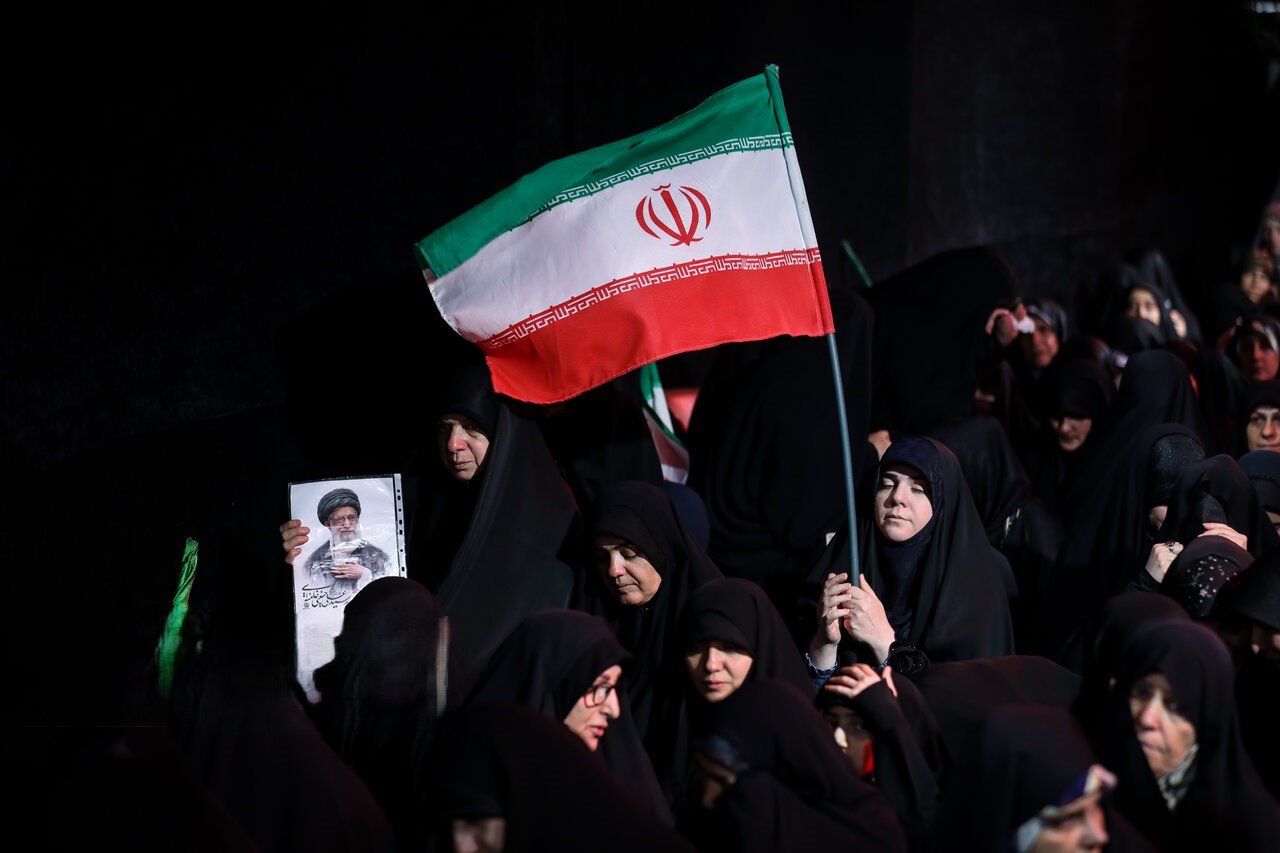 تثبیت انقلاب در عصر جنگ ترکیبی؛ الگوی حکمرانی مشارکتی