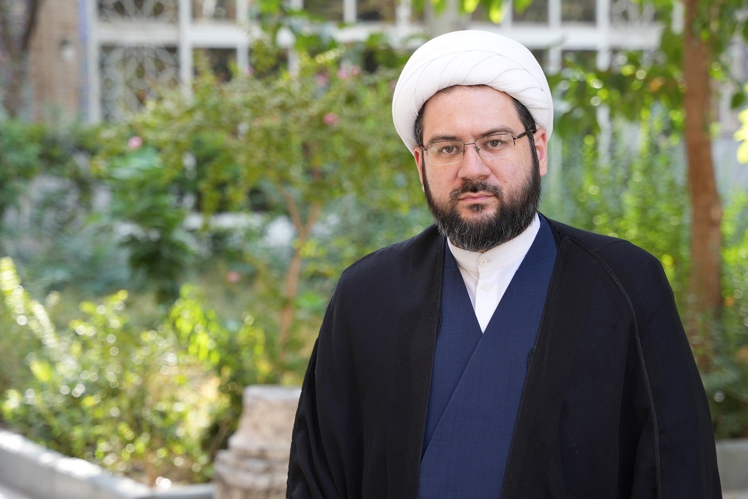 جهاد و مبارزه با استعمار و استبداد در اندیشه و سیره شهید آیت‌الله العظمی سید علی حسینی خامنه‌ای (رضوان‌الله‌تعالی‌علیه)