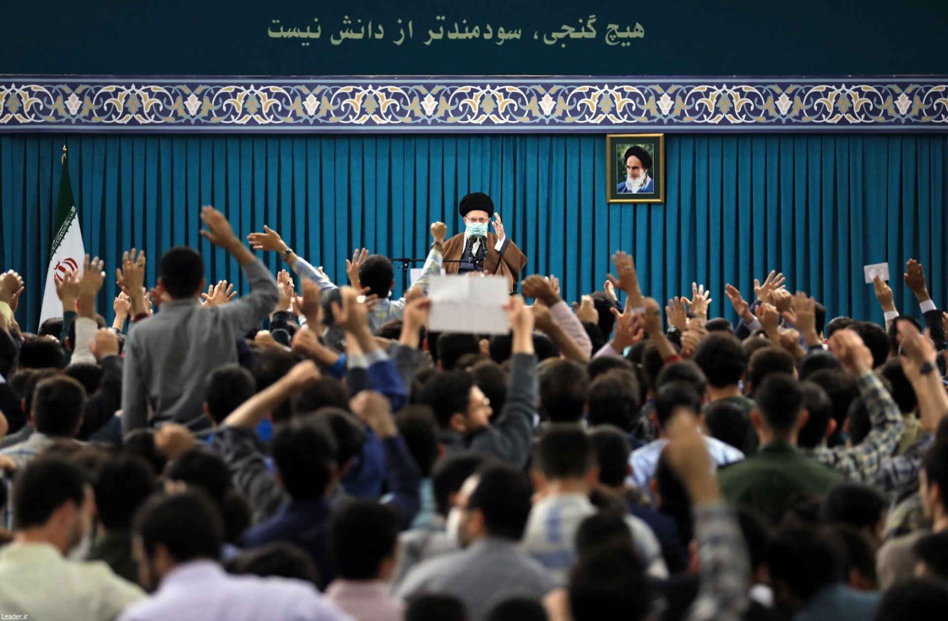 جایگاه راهبردی دانشگاه‌ در اندیشه رهبر شهید